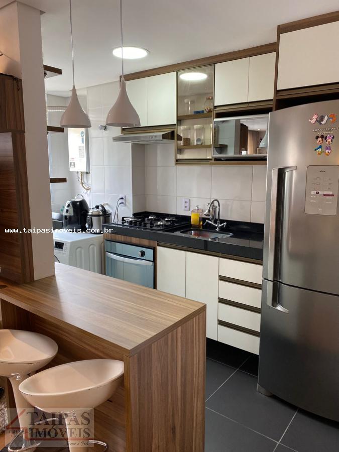 Apartamento à venda com 2 quartos, 51m² - Foto 2