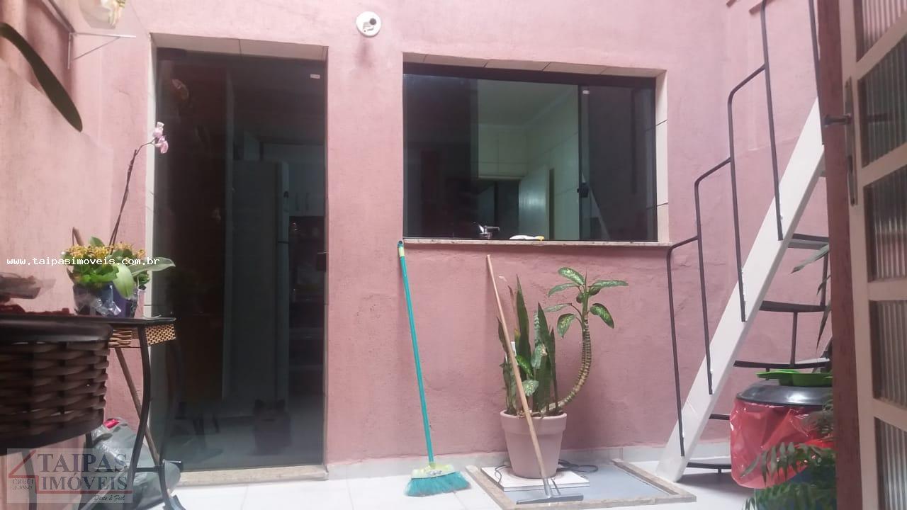 Sobrado à venda com 2 quartos, 70m² - Foto 12