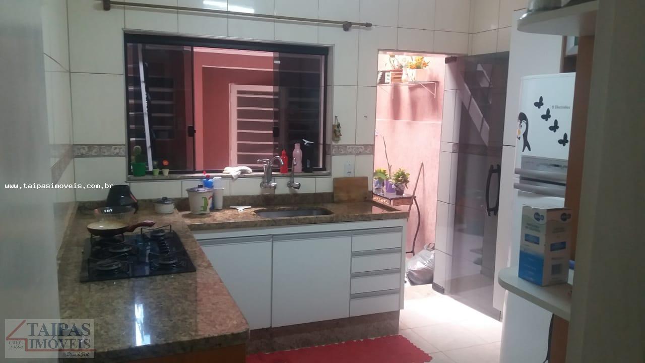 Sobrado à venda com 2 quartos, 70m² - Foto 8