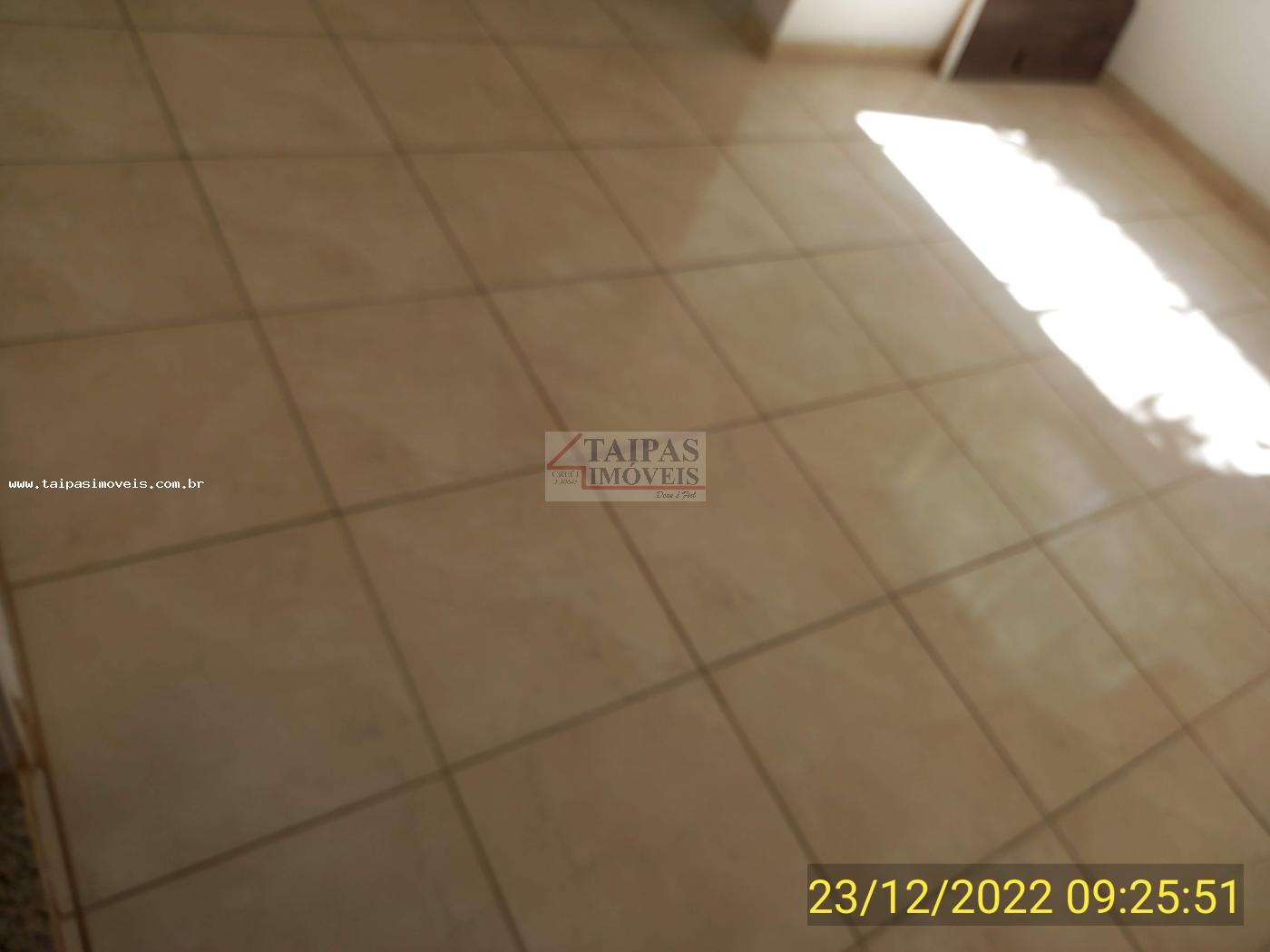 Apartamento à venda com 2 quartos, 43m² - Foto 3