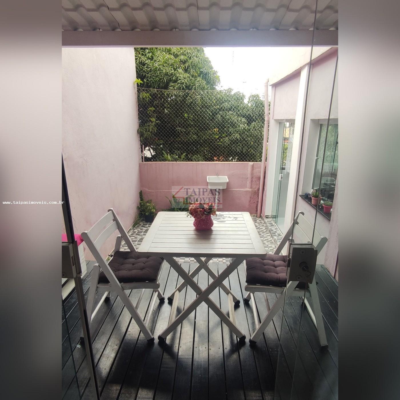 Casa à venda com 2 quartos, 125m² - Foto 10