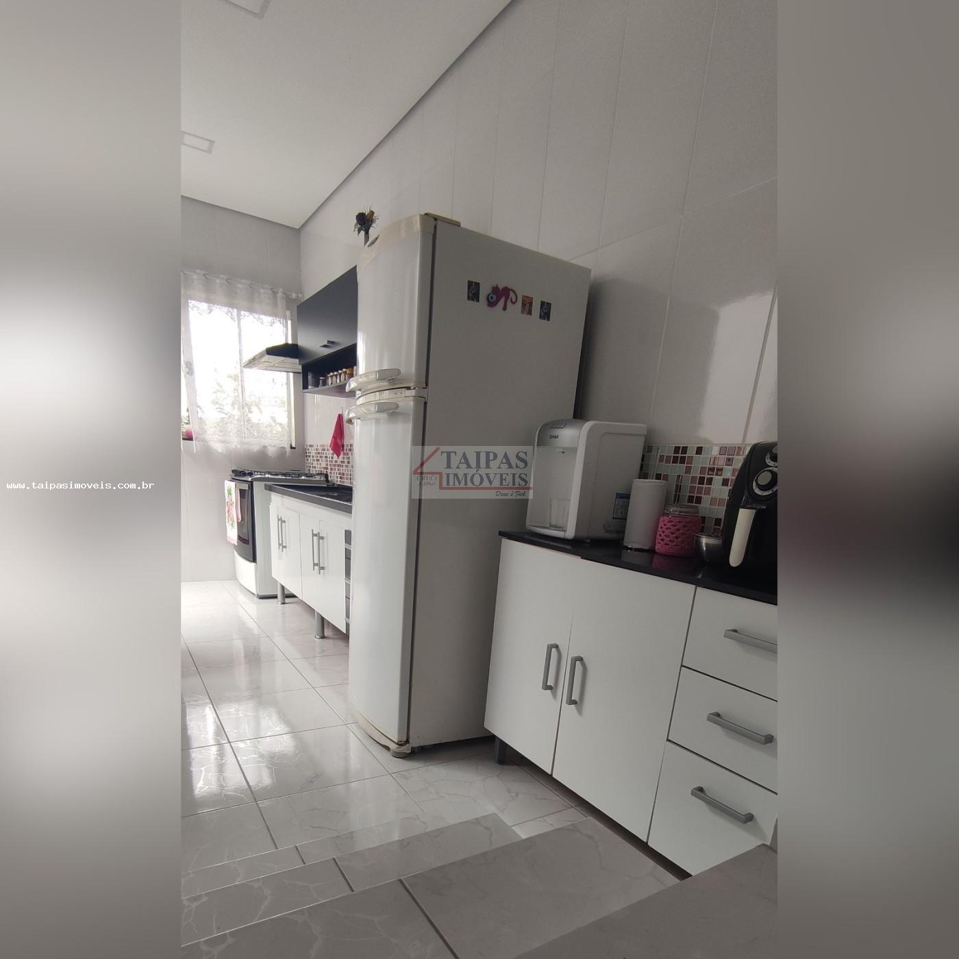 Casa à venda com 2 quartos, 125m² - Foto 18